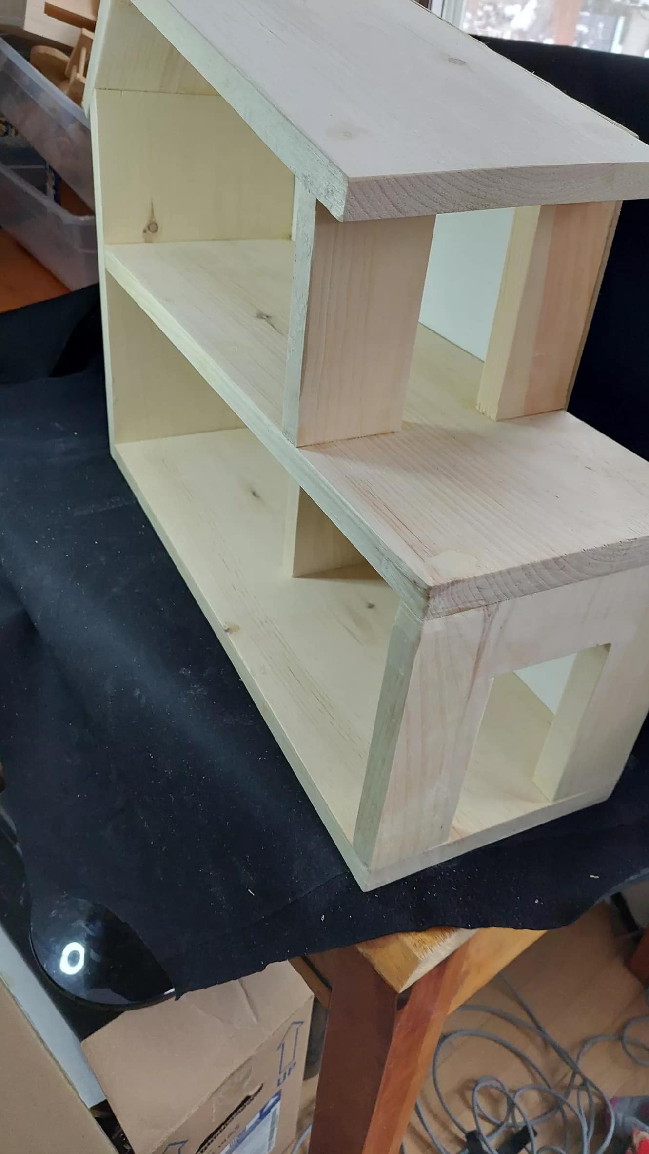 Doll House with Deck - Image 2