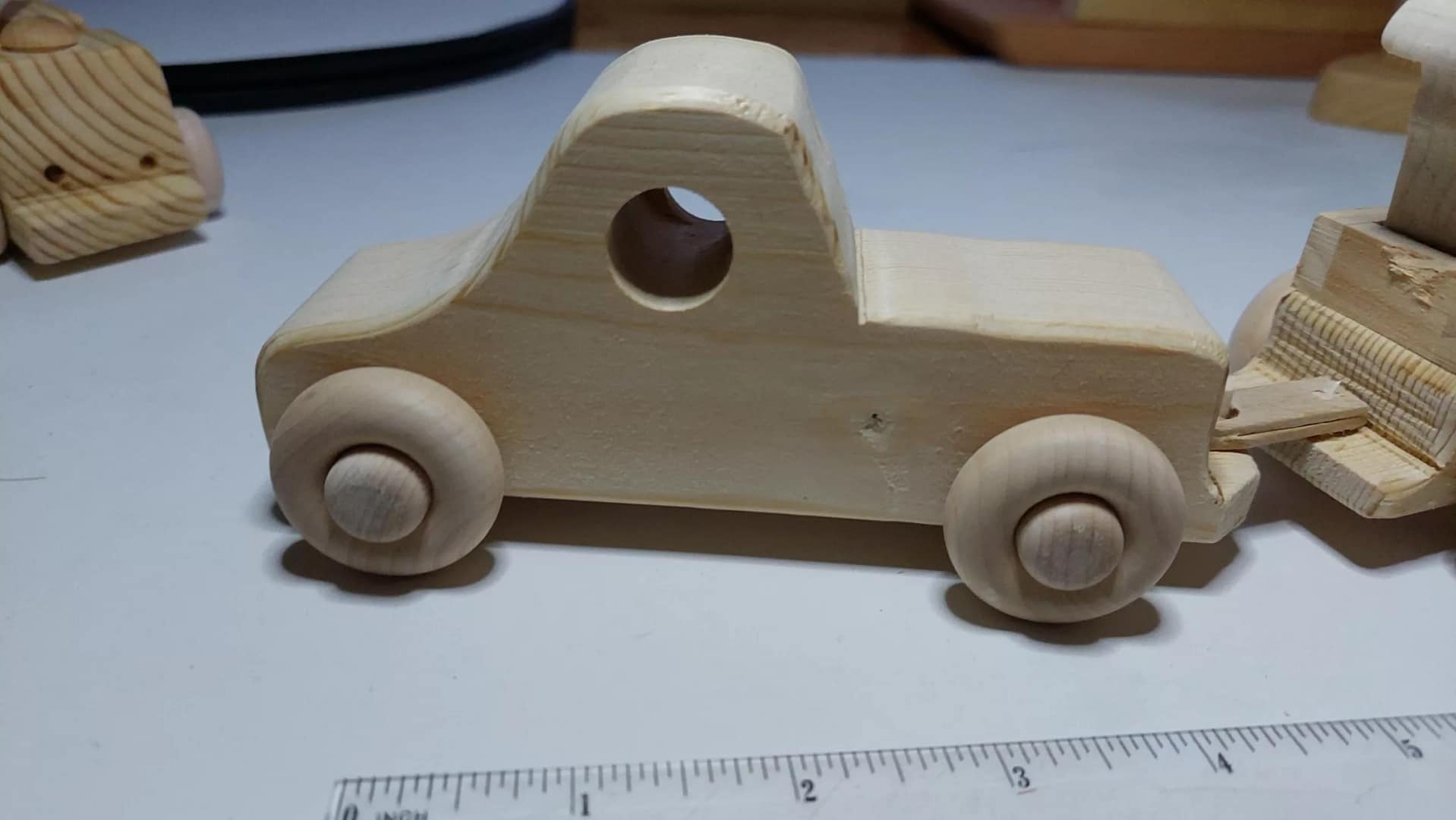 Pickup Truck with Horse trailer and Horses - Image 4