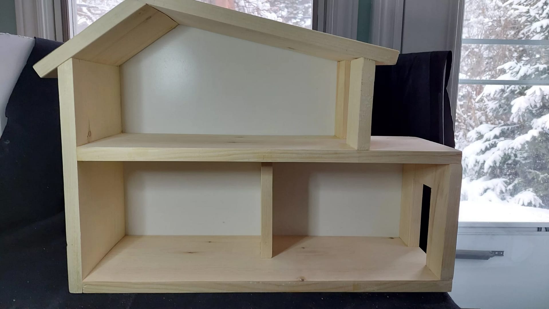 Doll House with Deck