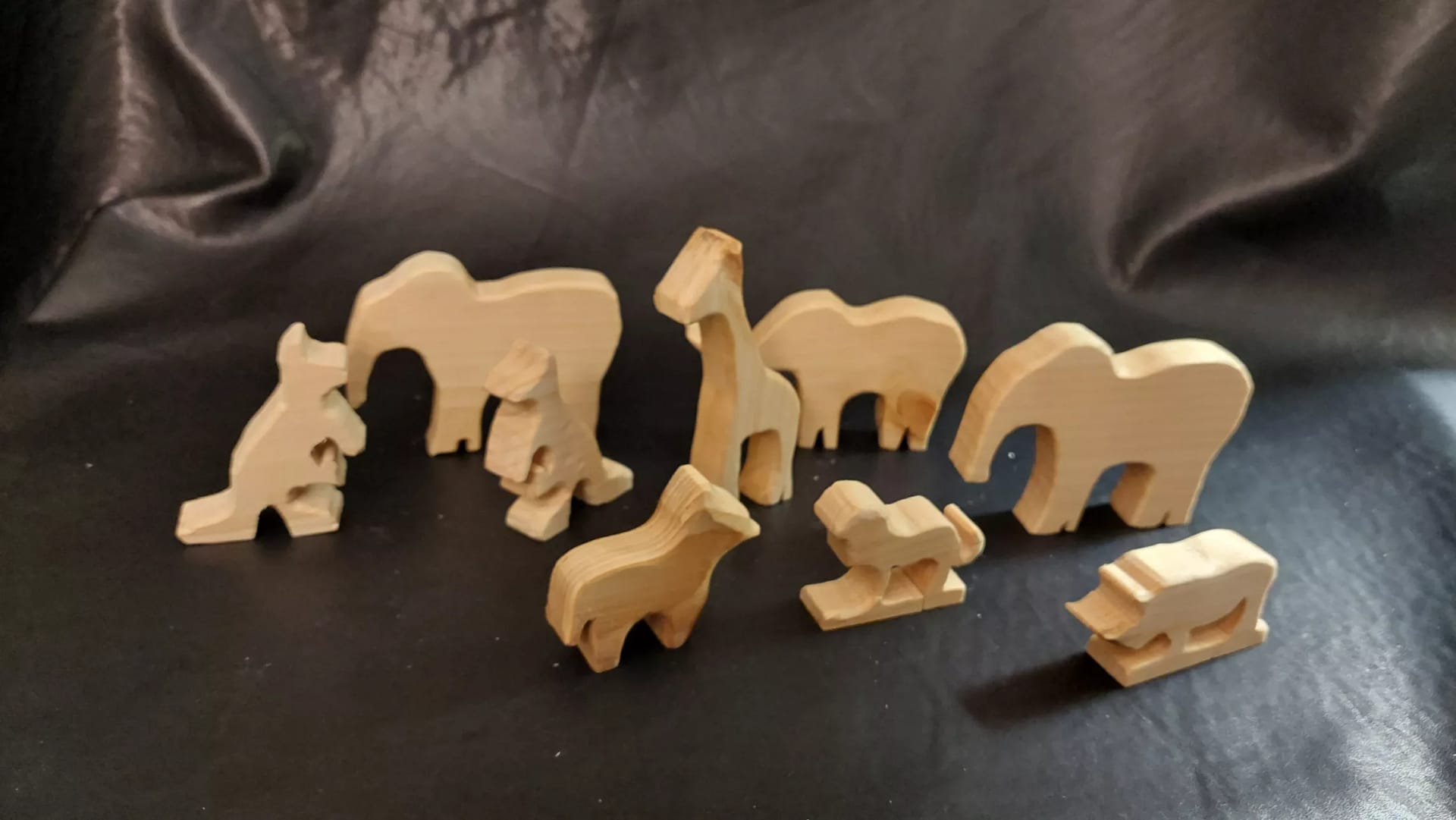 Train with 3 Cars - Image 3