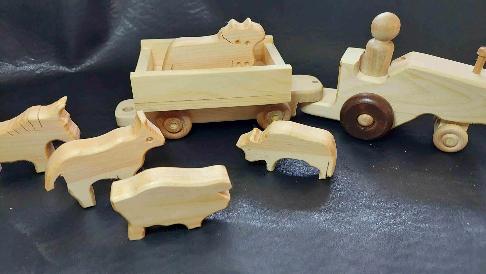 Tractor with Cart - Image 5