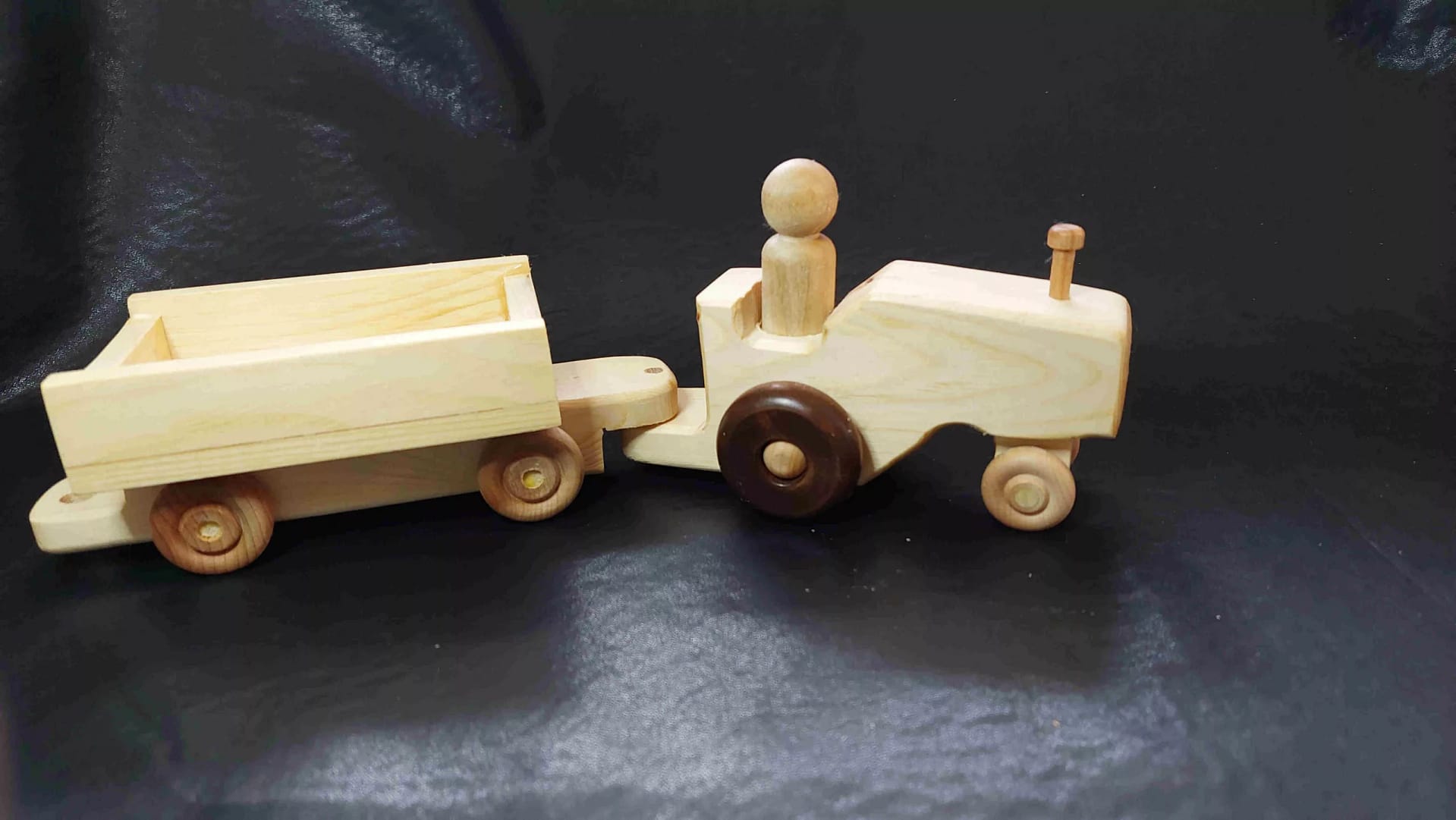 Tractor with Cart - Image 3